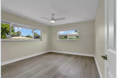 350 NE 29th Street, Boca Raton, FL 33431 - Photo 17