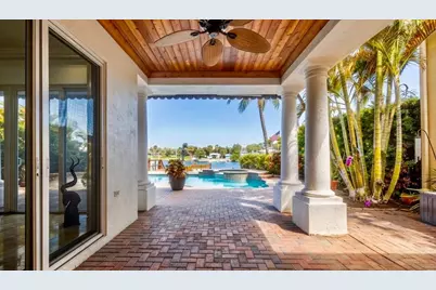 712 Sandy Point Lane, North Palm Beach, FL 33410 - Photo 7