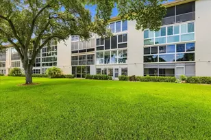 2304 Lucaya Ln, Coconut Creek, FL 33066 - Photo 27