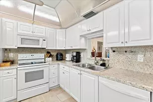 2304 Lucaya Ln, Coconut Creek, FL 33066 - Photo 5