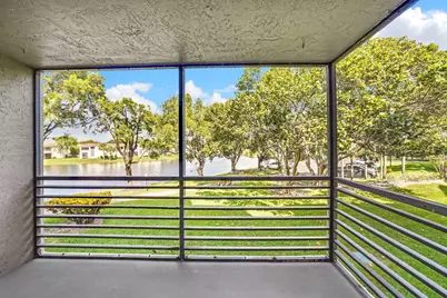 901 Colony Point Circle #207, Pembroke Pines, FL 33026 - Photo 25