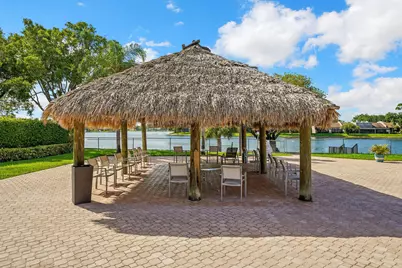 901 Colony Point Circle #207, Pembroke Pines, FL 33026 - Photo 39