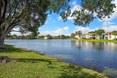 901 Colony Point Circle #207, Pembroke Pines, FL 33026 - Photo 31