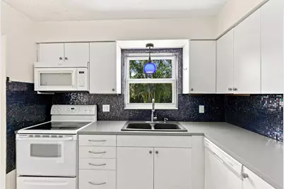 5114 Conklin Drive, Delray Beach, FL 33484 - Photo 11