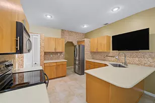 6908 Bronte Cir, Port Saint Lucie, FL 34952 - Photo 23