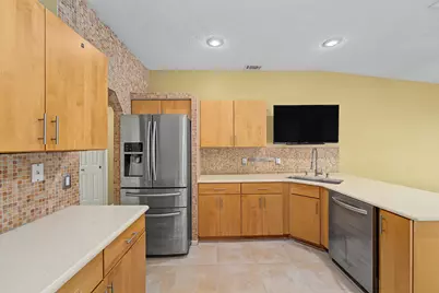 6908 Bronte Circle, Port Saint Lucie, FL 34952 - Photo 23