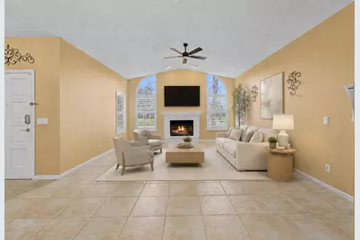 6908 Bronte Circle, Port Saint Lucie, FL 34952 - Photo 5