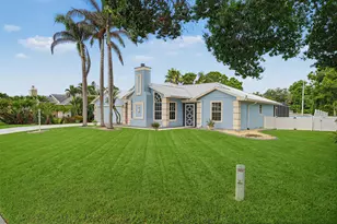 6908 Bronte Cir, Port Saint Lucie, FL 34952 - Photo 3