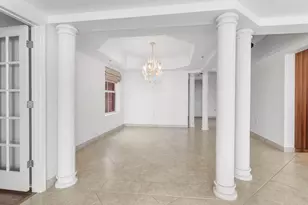 2051 SE 3rd St, Deerfield Beach, FL 33441 - Photo 9