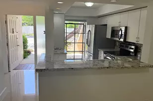 2289 SW 15th St, Deerfield Beach, FL 33442 - Photo 5