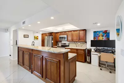 825 Egret Circle #504, Delray Beach, FL 33444 - Photo 3