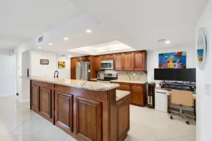 825 Egret Cir, Delray Beach, FL 33444 - Photo 3