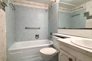 348 Northampton Q, West Palm Beach, FL 33417 - Photo 7