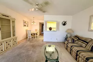 348 Northampton Q, West Palm Beach, FL 33417 - Photo 3