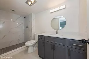 118 Somerset F, West Palm Beach, FL 33417 - Photo 9