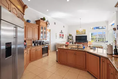 6691 Segovia Way, Pembroke Pines, FL 33331 - Photo 15