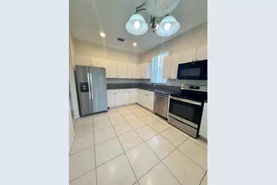 10895 Fillmore Drive, Boynton Beach, FL 33437 - Photo 3