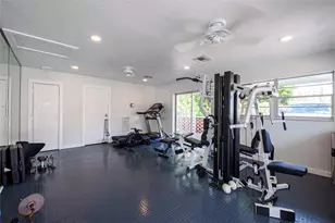 1340 NE 28th Ave, Pompano Beach, FL 33062 - Photo 25