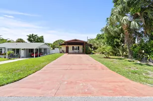 1102 Florence Rd, Lantana, FL 33462 - Photo 1