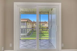 81 Saxony B, Delray Beach, FL 33446 - Photo 45