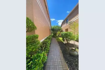 9850 NW 24th Court, Sunrise, FL 33322 - Photo 3