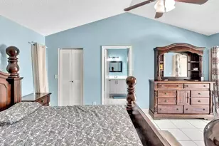 9393 Laurel Green Dr, Boynton Beach, FL 33437 - Photo 25