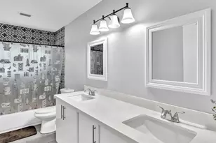 9393 Laurel Green Dr, Boynton Beach, FL 33437 - Photo 9