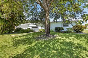 1205 SW 1st St, Boynton Beach, FL 33435 - Photo 3
