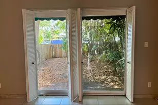 690 SE 23rd Ave, Pompano Beach, FL 33062 - Photo 11