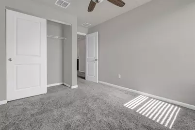 5659 Enclave Drive, Mangonia Park, FL 33407 - Photo 7