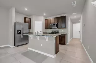 5659 Enclave Dr, Mangonia Park, FL 33407 - Photo 5