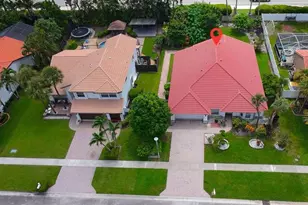 7606 Briarcliff Cir, Lake Worth, FL 33467 - Photo 3