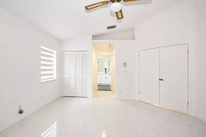 7606 Briar Cliff Circle, Lake Worth, FL 33467 - Photo 13