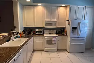 31 Harbour Isle Dr W, Fort Pierce, FL 34949 - Photo 3
