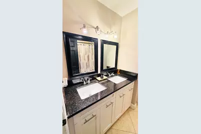 757 SE Lighthouse Avenue, Port Saint Lucie, FL 34983 - Photo 15