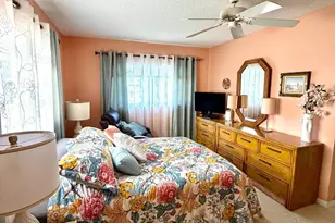 300 NE 26th Ave, Boynton Beach, FL 33435 - Photo 13