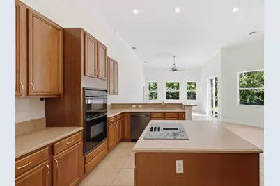 13753 78th Place N, The Acreage, FL 33412 - Photo 15