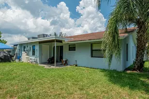 9287 Sunrise Dr, West Palm Beach, FL 33403 - Photo 39