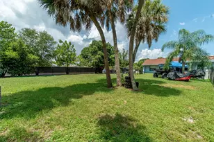 9287 Sunrise Dr, West Palm Beach, FL 33403 - Photo 37