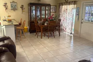 3526 La Palmas Ct, Greenacres, FL 33463 - Photo 7