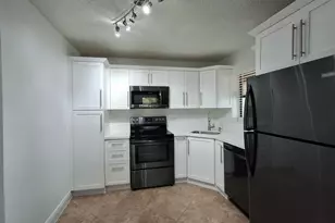 4017 Carambola Cir N, Coconut Creek, FL 33066 - Photo 17