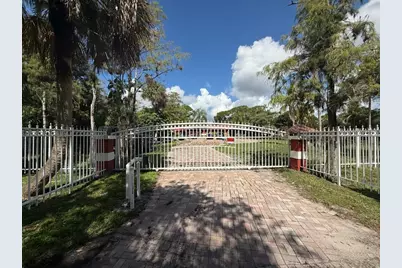 5800 Pinetree Road, Parkland, FL 33067 - Photo 1