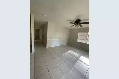 2801 Avenue E, Fort Pierce, FL 34947 - Photo 3