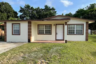 2801 Avenue E, Fort Pierce, FL 34947 - Photo 1