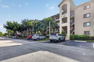 1301 SW 142nd Ave, Pembroke Pines, FL 33027 - Photo 25