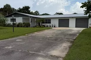 1315 Parkland Blvd, Fort Pierce, FL 34982 - Photo 1