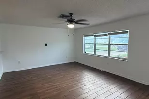 1315 Parkland Blvd, Fort Pierce, FL 34982 - Photo 5
