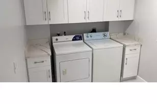 1520 Whitehall Dr, Davie, FL 33324 - Photo 15
