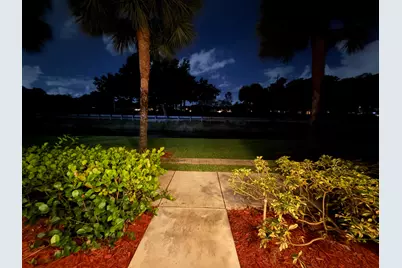 4673 SW 75th Way, Davie, FL 33314 - Photo 9