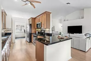 5554 Grande Palm Cir, Delray Beach, FL 33484 - Photo 7